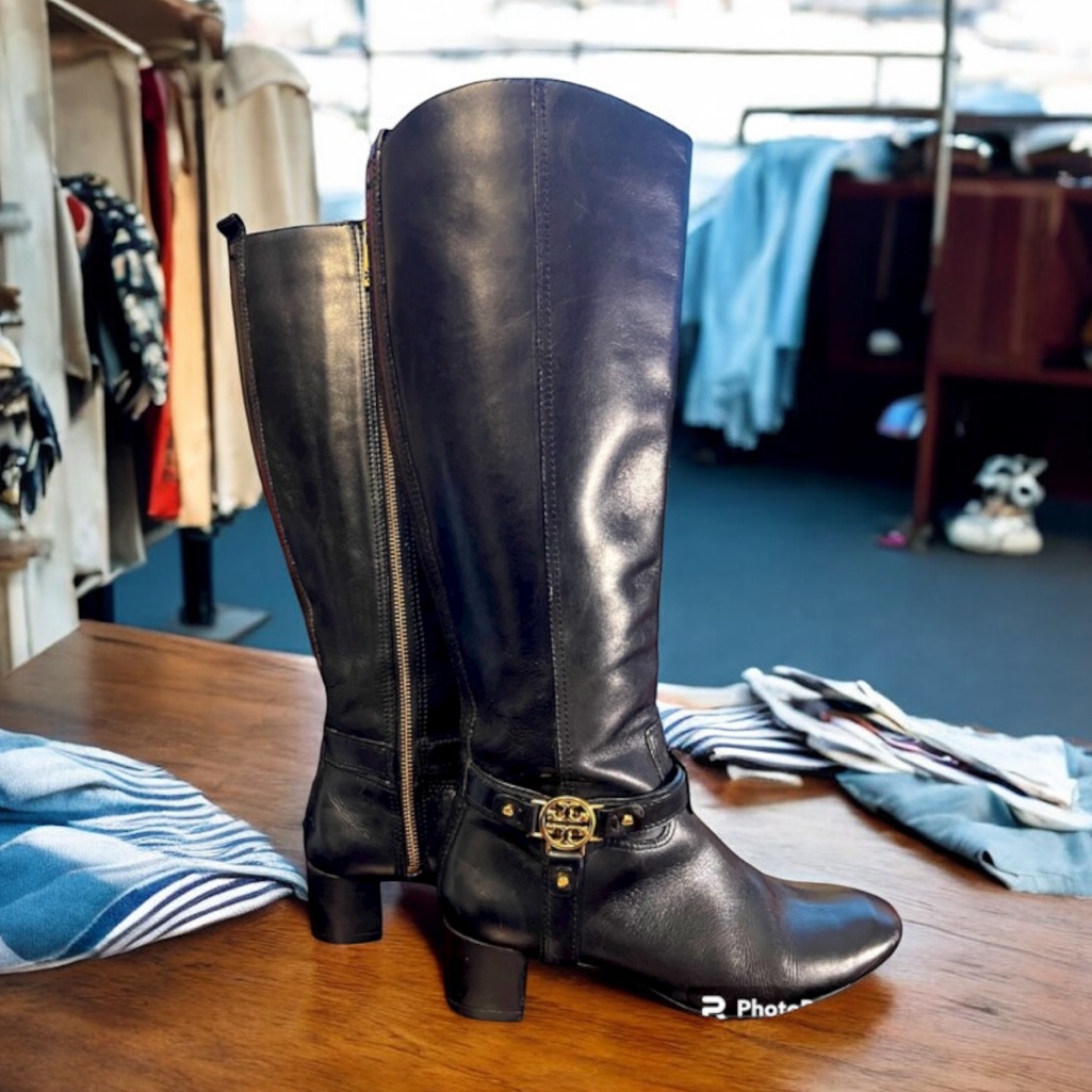 Tory Burch Vintage Black Leather Riding Boots Size 8 Gold Logo Zip Knee High